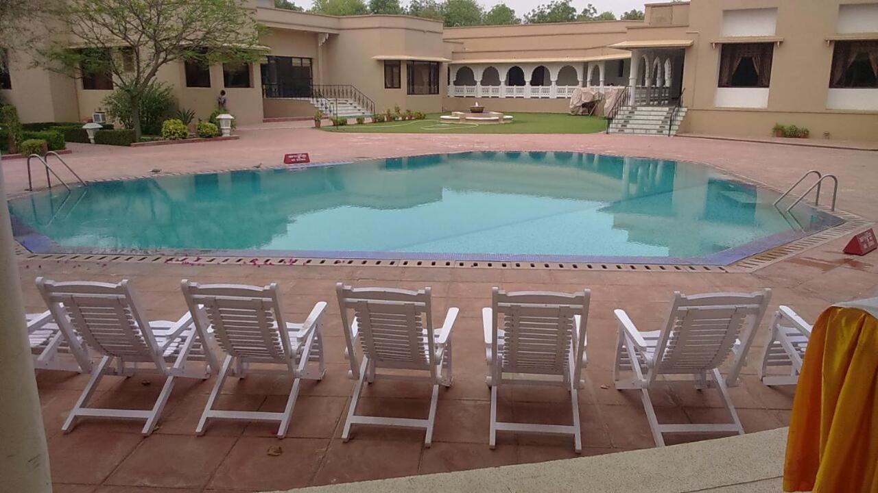 Heritage Resort Bikaner Exteriör bild